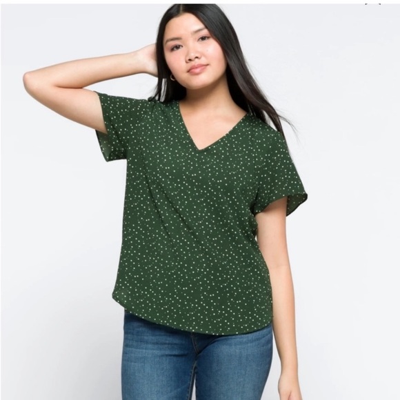 41 Hawthorn Zari Flutter Sleeve Blouse Green Dot - Picture 1 of 5